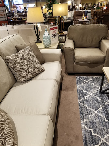 Furniture Store «Slumberland Furniture», reviews and photos, 8490 University Ave NE, Fridley, MN 55432, USA