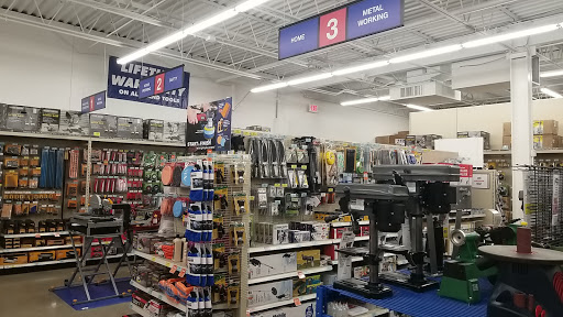 Hardware Store «Harbor Freight Tools», reviews and photos, 1460 Main St, Hamilton, OH 45013, USA
