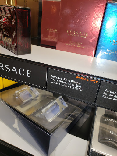 Cosmetics Store «SEPHORA», reviews and photos, 1714 Chestnut St, Philadelphia, PA 19103, USA