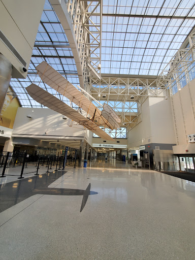 Dayton International Airport image 2