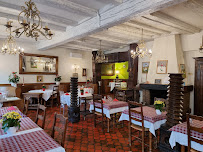 Atmosphère du Restaurant de spécialités alsaciennes Restaurant Au Boeuf Rouge à Andlau - n°9