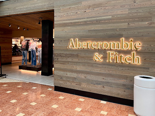 Clothing Store «Abercrombie & Fitch», reviews and photos, 7014 E Camelback Rd Ste 1009, Scottsdale, AZ 85251, USA