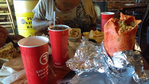 Shopping Mall «Old Town Shopping Center», reviews and photos, 5500 Greenville Ave, Dallas, TX 75206, USA