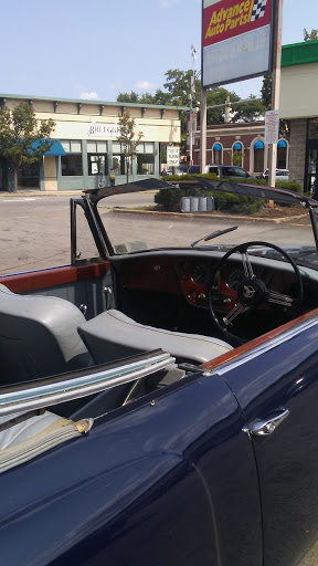 Auto Parts Store «Advance Auto Parts», reviews and photos, 527 Monroe Ave, Rochester, NY 14607, USA