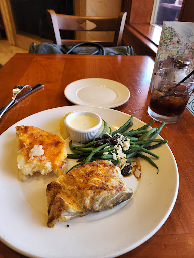 Seafood Restaurant «Fish Market Restaurant», reviews and photos, 750 N Harbor Dr, San Diego, CA 92101, USA