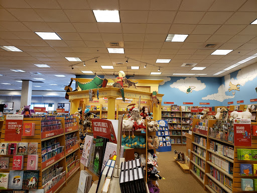 Book Store «Barnes & Noble Booksellers Pensacola», reviews and photos, 1200 Airport Blvd, Pensacola, FL 32504, USA