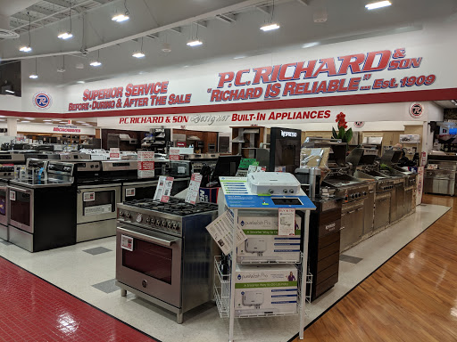 Appliance Store «P.C. Richard & Son», reviews and photos, 701 Sunrise Hwy, Bellmore, NY 11710, USA