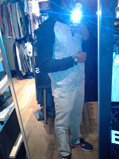 Clothing Store «Express», reviews and photos, 7101 Democracy Blvd, Bethesda, MD 20817, USA