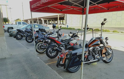 Motorcycle Parts Store «Cycle Gear», reviews and photos, 7204 Southwest Fwy, Houston, TX 77074, USA