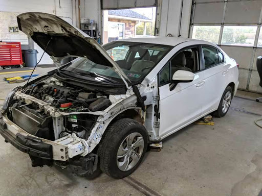 Auto Body Shop «Douglassville Auto Body & Sales», reviews and photos, 1501 Benjamin Franklin Hwy, Douglassville, PA 19518, USA