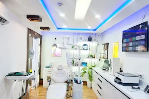 PEARLLINE MULTISPECIALITY DENTOCARE | BEST DENTAL CLINIC IN HOSUR image