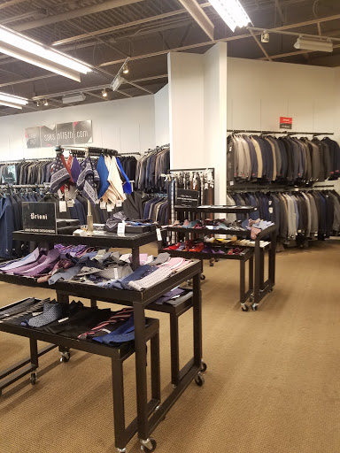 Department Store «Saks OFF 5TH», reviews and photos, 241 Fort Evans Rd NE, Leesburg, VA 20176, USA