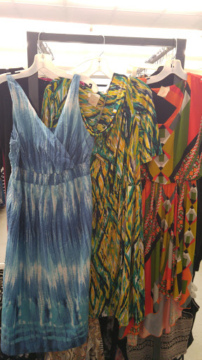 Thrift Store «Park Avenue Thrift», reviews and photos, 1021 Jesse Jewell Pkwy, Gainesville, GA 30501, USA