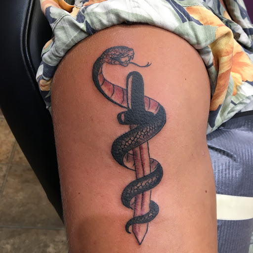 Tattoo Shop «Wonderland Tattoo Studio», reviews and photos, 23531 Little Mack Ave, St Clair Shores, MI 48080, USA