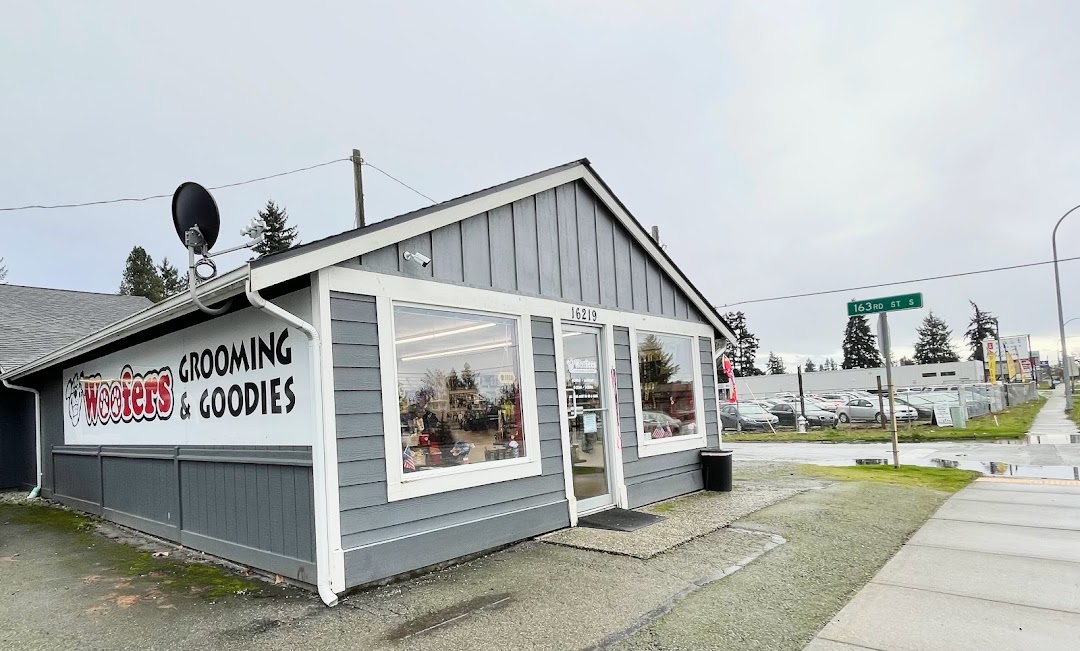 Woofers Grooming & Goodies