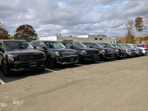 Kia Dealer «Smithtown Kia», reviews and photos, 726 Middle Country Rd, St James, NY 11780, USA