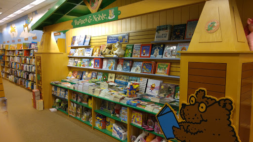 Book Store «Barnes & Noble», reviews and photos, 791 S Main St, Orange, CA 92868, USA