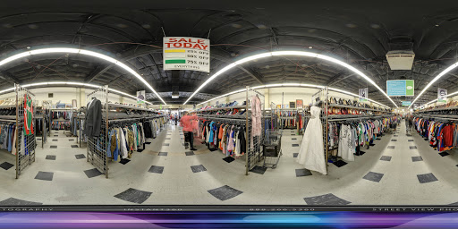 Thrift Store «Veterans Thrift Store», reviews and photos, 1190 Garey Ave, Pomona, CA 91766, USA