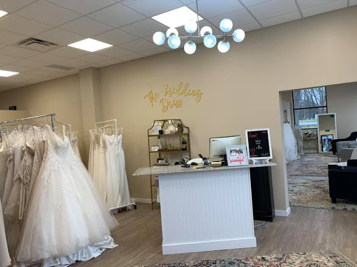 The Wedding Dress, 37 E South St, Geneseo, NY 14454, USA, 