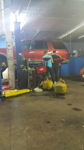 Tire Shop «Tenares Tire & Auto repair», reviews and photos, 348 Broadway, Lawrence, MA 01841, USA