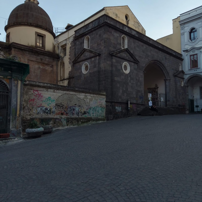 Chiesa Sant'Anna dei Lombardi