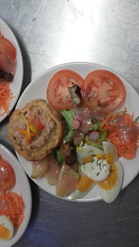 Plats et boissons du Restaurant français Au Bon Gaulois à Saint-Julien-Puy-Lavèze - n°18