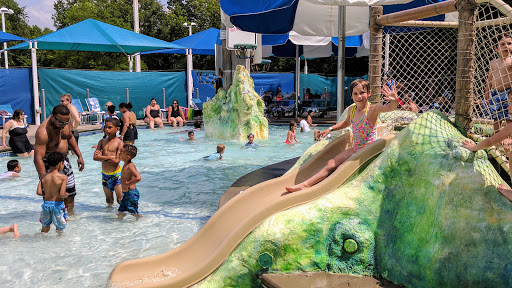 Park «Highland Park Aquatic Center», reviews and photos, 1840 Edgcumbe Rd, St Paul, MN 55116, USA