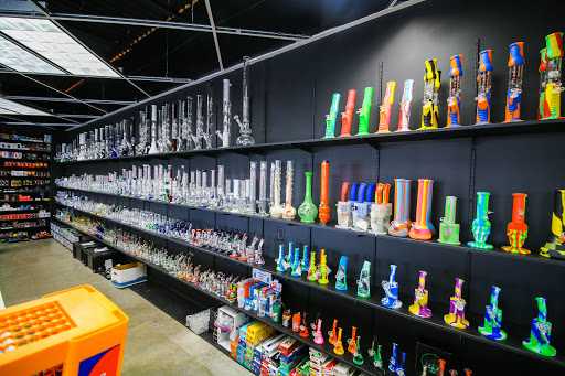 Tobacco Shop «House of Hukas Riverton Smoke Shop», reviews and photos, 3818 13400 S, Riverton, UT 84065, USA