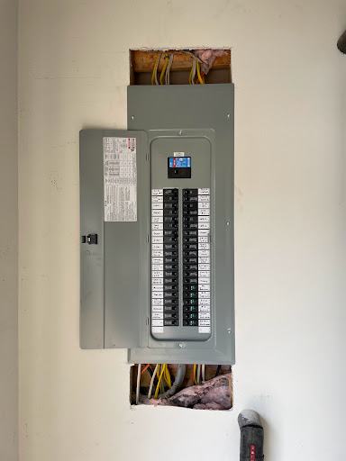 Electrician «Livewire Electrical Charlotte Electricians», reviews and photos, 1409 East Blvd, Charlotte, NC 28203, USA