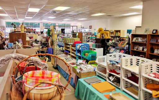 Thrift Store «Garland Road Thrift Store», reviews and photos, 10030 Garland Rd, Dallas, TX 75218, USA