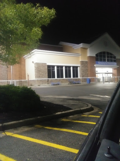 Department Store «Walmart Supercenter», reviews and photos, 260 Donald E Thurmond Pkwy, Cleveland, GA 30528, USA
