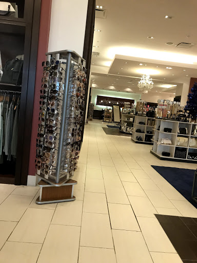 Fashion Accessories Store «Charming Charlie», reviews and photos, 5175 Deerfield Blvd, Mason, OH 45040, USA