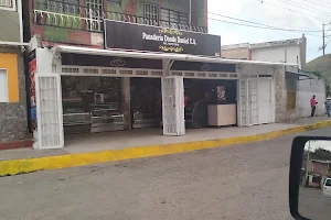 Panaderia Donde Daniel image