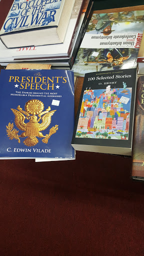 Book Store «Village Bookshop», reviews and photos, 2424 W Dublin Granville Rd, Columbus, OH 43235, USA