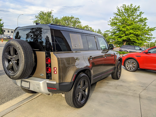 Land Rover Cary