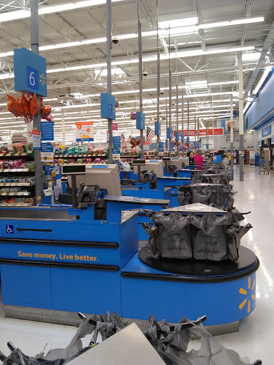 Department Store «Walmart Supercenter», reviews and photos, 220 Century Blvd, Bristol, TN 37620, USA