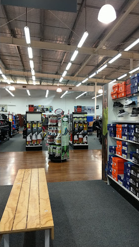 Reviews of Rebel Sport Coastlands in Paraparaumu - Sporting goods store
