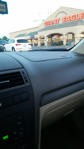 Supermarket «Giant Eagle Supermarket», reviews and photos, 2201 Kresge Dr, Amherst, OH 44001, USA