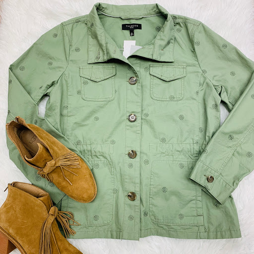 Used Clothing Store «Clothes Mentor», reviews and photos, 2701 N Mall Dr, Virginia Beach, VA 23452, USA