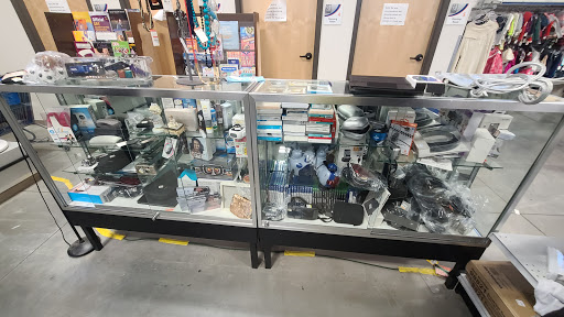 Non-Profit Organization «Kennewick Goodwill», reviews and photos