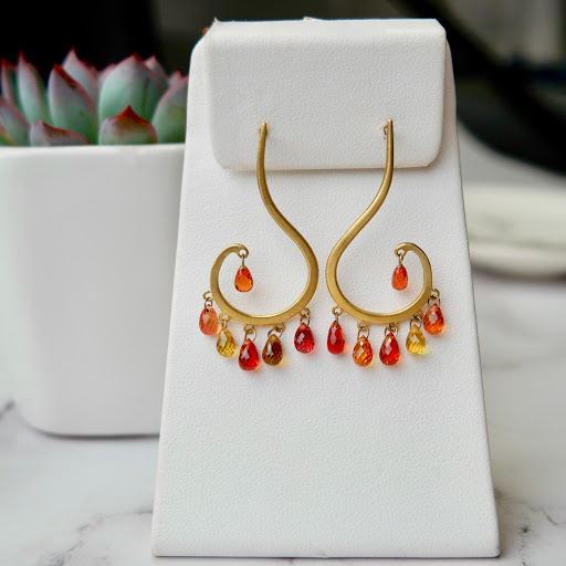 Jewelry Store «PERSONA JEWELRY», reviews and photos, 62 Charles St, Boston, MA 02114, USA