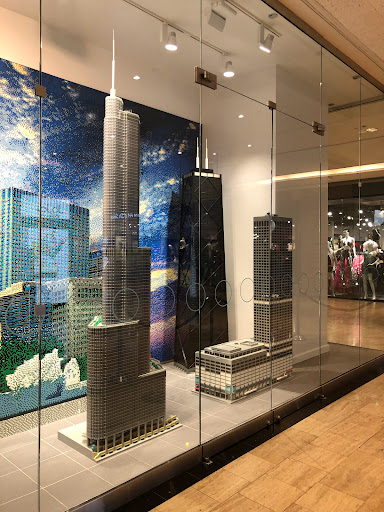 Shopping Mall «Water Tower Place», reviews and photos, 835 N Michigan Ave, Chicago, IL 60611, USA