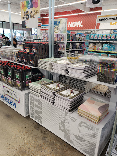Variety Store «Five Below», reviews and photos, 12080 Jefferson Ave #500, Newport News, VA 23606, USA