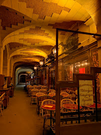 Atmosphère du Restaurant français Ma Bourgogne à Paris - n°10