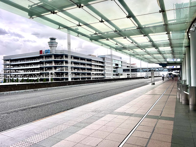 羽田空港Ｐ３駐車場（一般入場口）