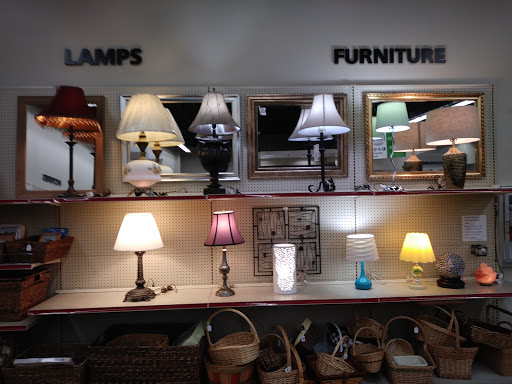 Thrift Store «South Hill Goodwill», reviews and photos, 12915 Meridian E, Puyallup, WA 98373, USA