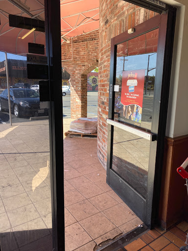 Grocery Store «East Market & Restaurant», reviews and photos, 3405 El Camino Ave, Sacramento, CA 95821, USA