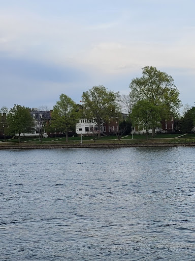 Parque East Potomac