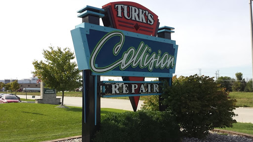 Auto Body Shop «Turks Collision Repair», reviews and photos, 508 Twin Rail Dr, Minooka, IL 60447, USA