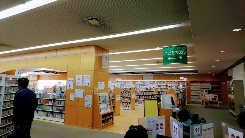 京都市右京中央図書館